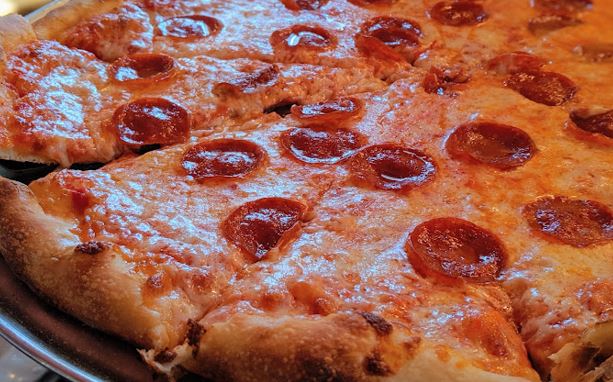 Where to Find The Best Pizza in North Salem, IL