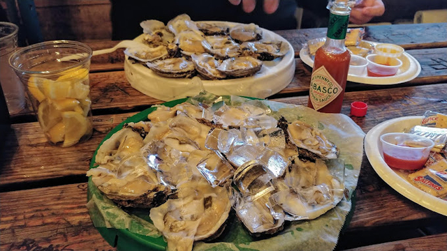 6 Best Oyster Bars & Shacks in Georgia