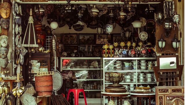 Uncover the Top 10 Best Antique Malls in Connecticut