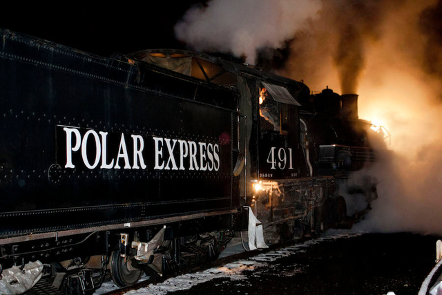 8 Magical Christmas Train Rides in the United States