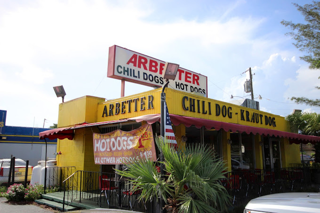 Miami's Best Hot Dogs at Arbetter's 