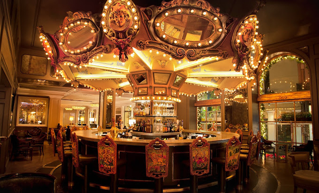 The Legendary Carousel Bar in New Orleans