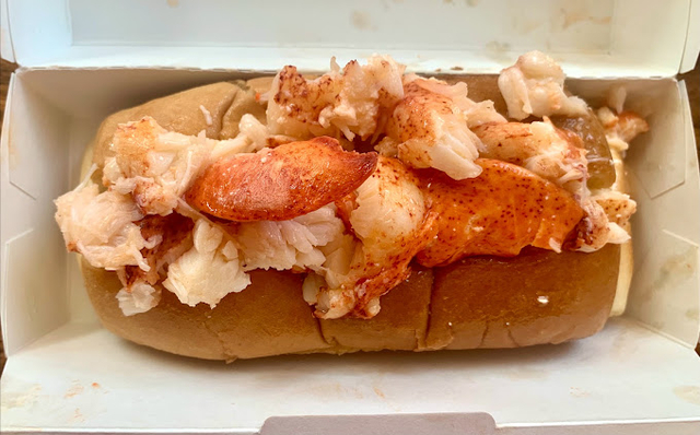 The Best Lobster Rolls in Maryland