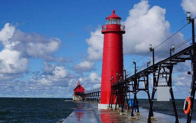 9 Best Lake Towns in Michigan