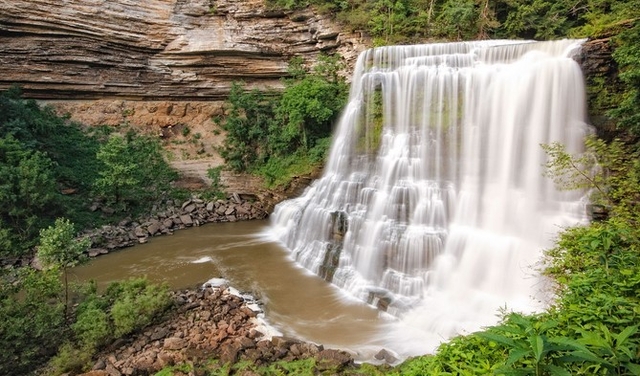 8 Best Waterfalls Near Nashville