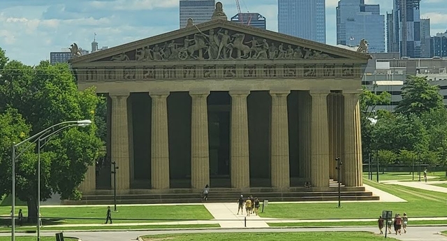 Visiting the Parthenon in Nashville, Tennessee