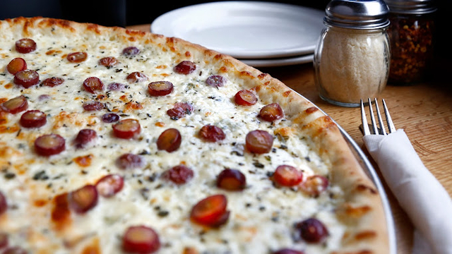 5 Must-Try Pizza Shops in West Virginia